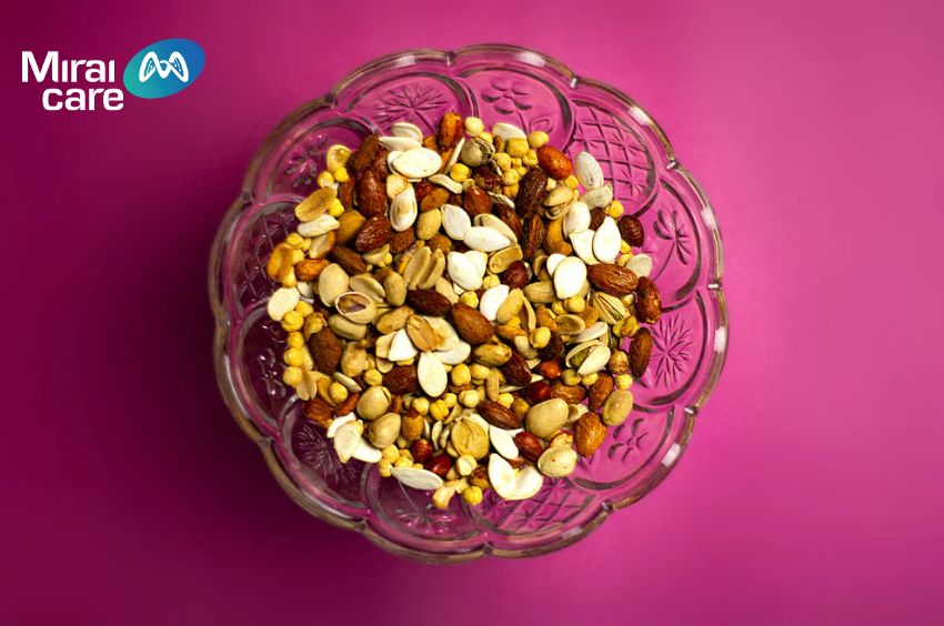 Bố mẹ có thể cho bé bổ sung omega 3 kèm với các loại thực phẩm khác để tăng khả năng hấp thu