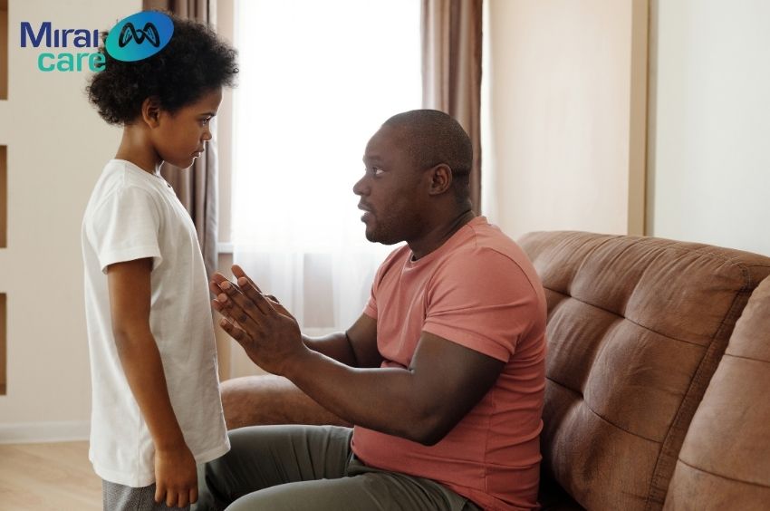 Cha mẹ không định hướng rõ khi sử dụng mô hình giao tiếp dễ gây nên những sai lầm nghiêm trọng 
