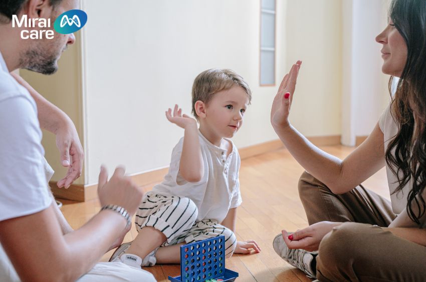Cha mẹ không nên ép buộc, so sánh con với những đứa trẻ khác 