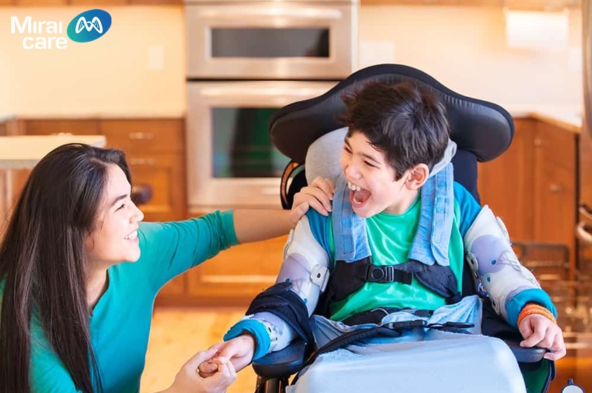 Gia đình cần kết hợp với trường học và xã hội cùng thay đổi định kiến sai lầm về trẻ bại não