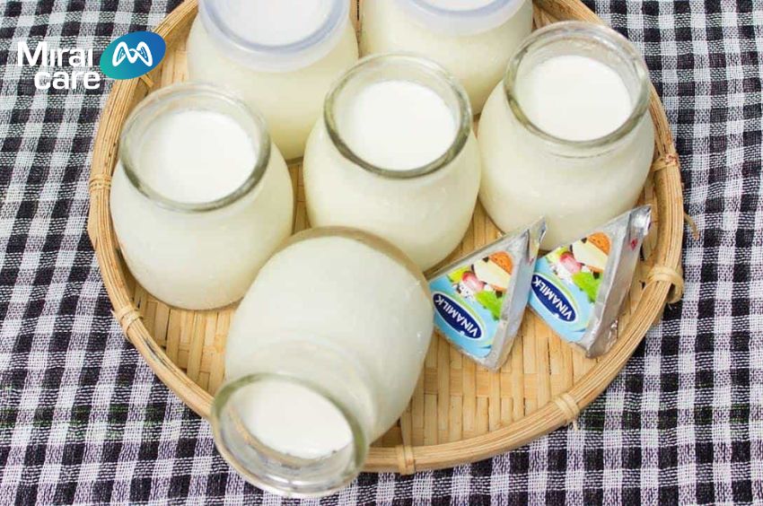 Men vi sinh tự nhiên: kefir từ nước dừa, sữa chua tự làm
