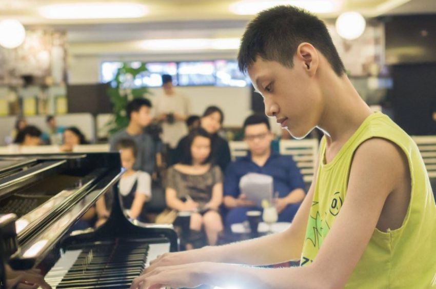 Cho trẻ tự kỷ học và nghe các loại nhạc cổ điển