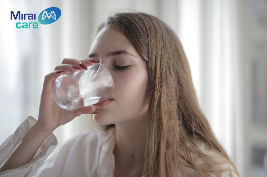 Thói quen uống nước có tác động lớn đến làn da