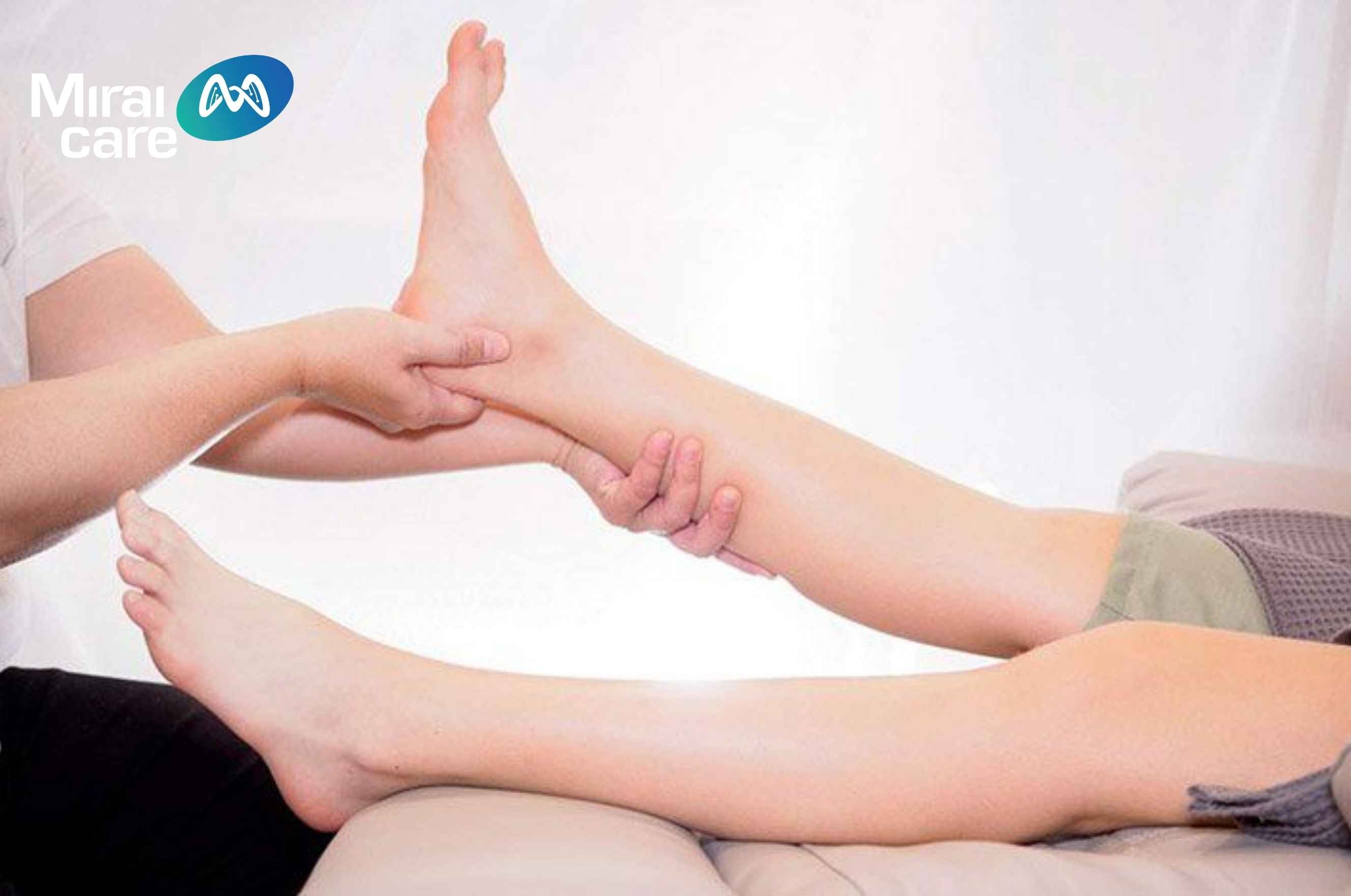 Trẻ bị liệt chi dưới, ảnh hưởng đến sự phát triển vận động