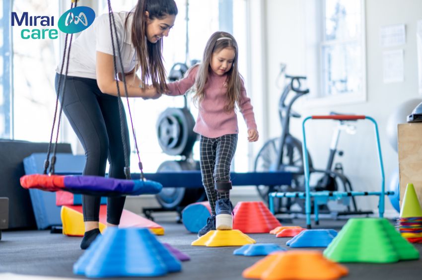 Trị liệu tâm vận động có vai trò hỗ trợ trẻ tự kỷ phát triển kỹ năng vận động