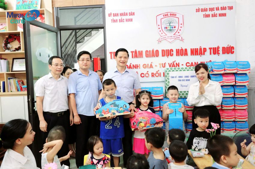 Trung t&acirc;m dạy trẻ tự kỷ Bắc Ninh Tuệ Đức