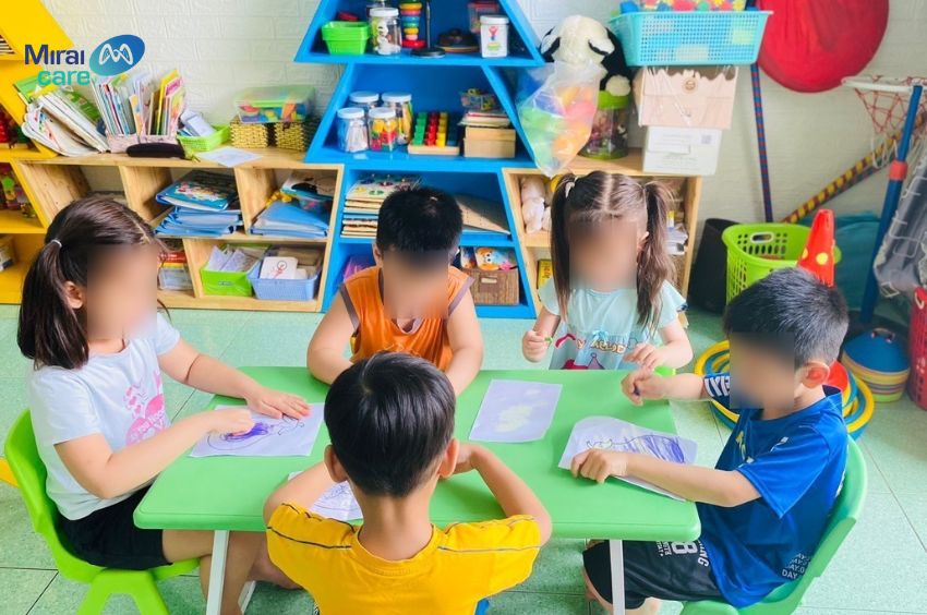 Trung tâm can thiệp sớm Vững Bước Chân