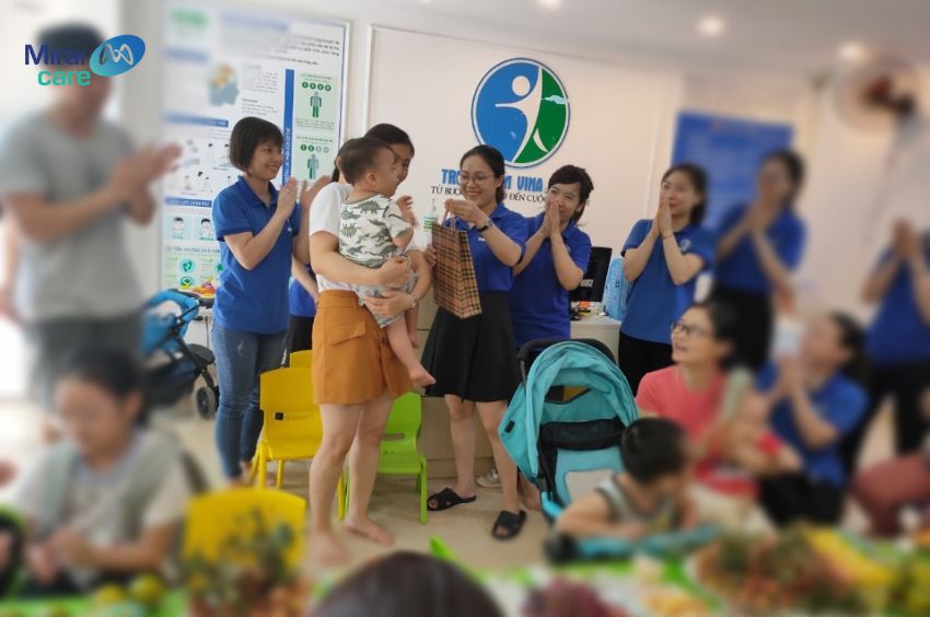 Trung t&acirc;m Phục hồi chức năng & Trị liệu ng&ocirc;n ngữ Vina Health