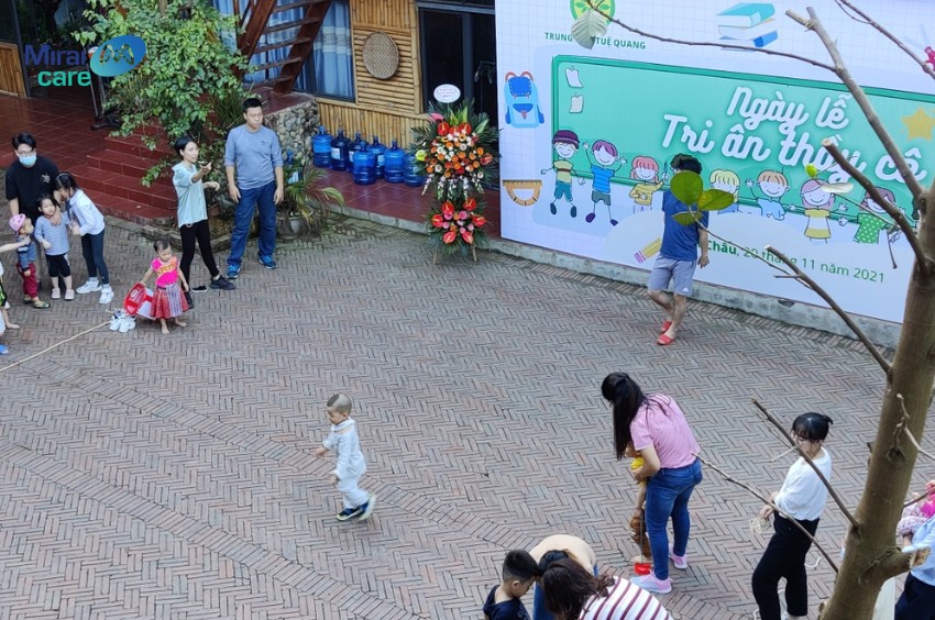 Trung tâm Tuệ Quang hỗ trợ trẻ tự kỷ