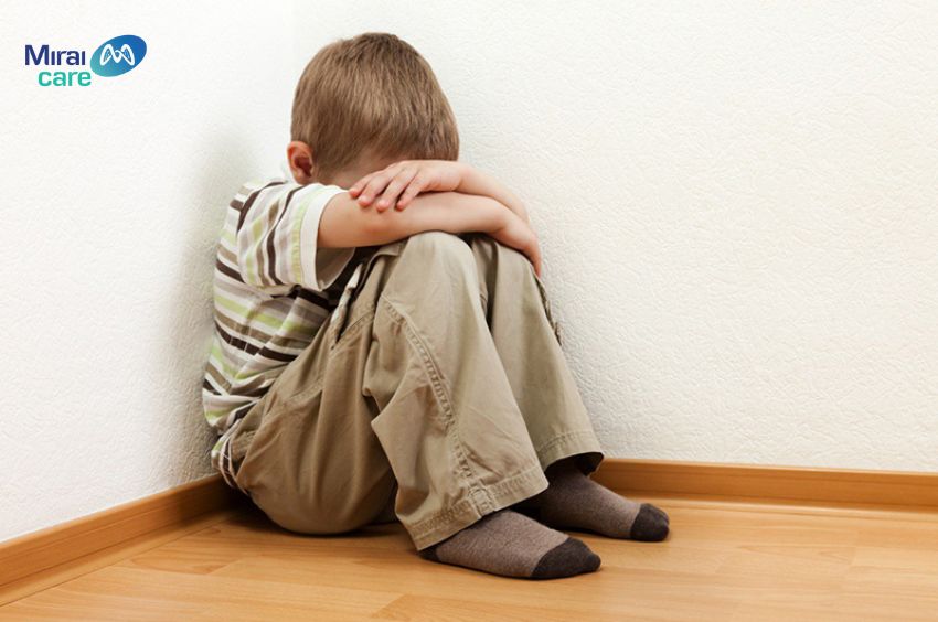 Trên thế giới, theo CDC khoảng 36 trẻ em thì 1 em lạo được chẩn đoán mắc chứng tự kỷ