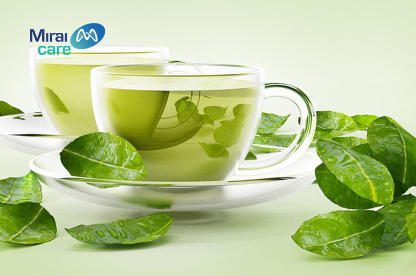 Uống nước trà xanh giúp ngừa lão hóa da